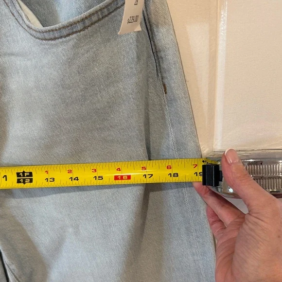 DL1961 Wide Leg High Waisted Denim - Picture 12 of 13